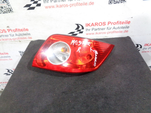 Renault Megane II CC Rückleuchte Rücklicht hinten rechts Beifahrerseite 8200142687