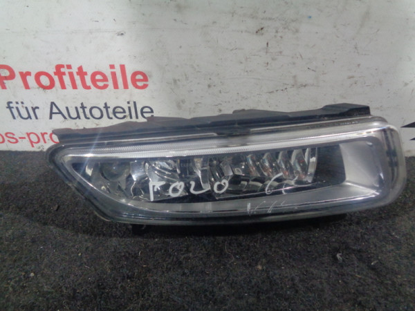 VW Polo 6R Nebelscheinwerfer Scheinwerfer Leuchte vorne rechts Beifahrerseite
