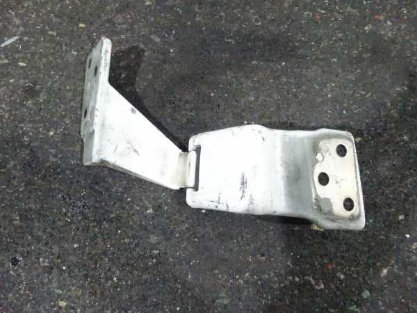 Mercedes Vito Viano W639 Scharniere hinten rechts oben 6397402037