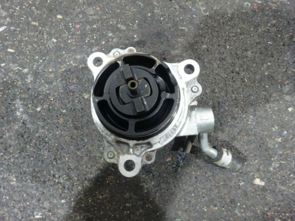 Mazda 2,0l Diesel RF7J Vakumpumpe Pumpe Bremse X2T58172