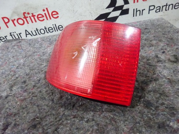 Audi 80 Rücklicht Rückleuchte Fahrerseite hinten links