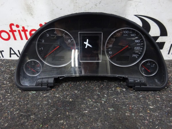Audi A4 8E B7 Kombiinstrument Tacho Tachometer 8E0920900H