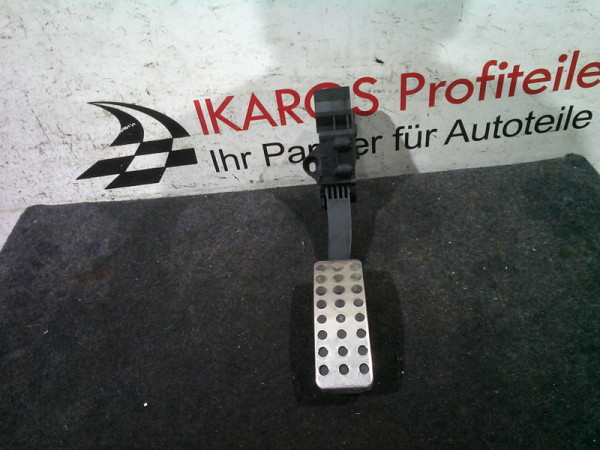 Mercedes Benz W246 B Klasse Gaspedal Fahrpedal Pedal a2463001604Q5