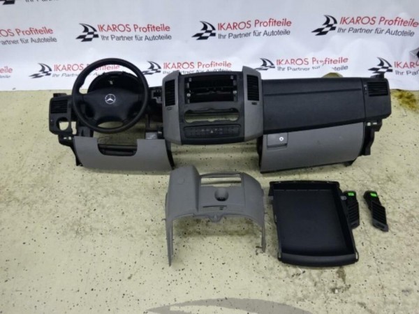Mercedes W906 VW CRAFTER Armaturenbrett OHNE Lenkrad 