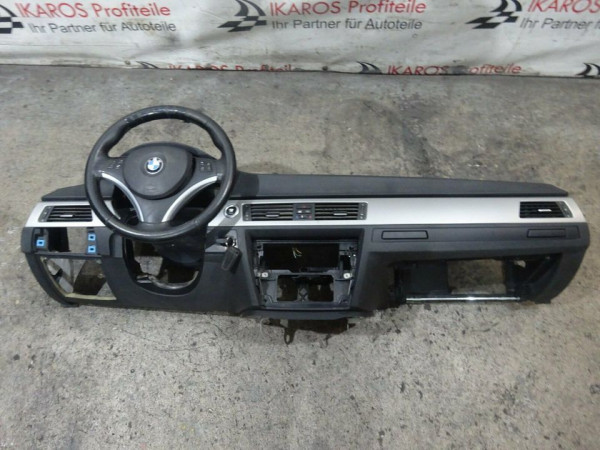 BMW 3er E90 E91 Armaturenbrett Cockpit Dashboard Lenkrad komplett