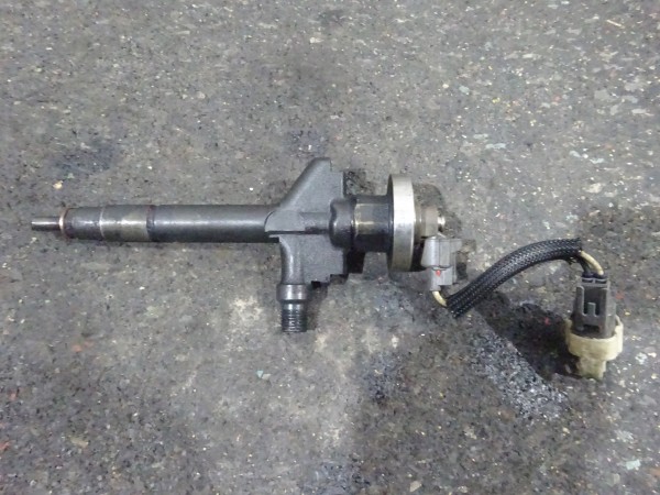 Mazda 6 2,0 RF5 Diesel Injektor Einspritzdüse Düse