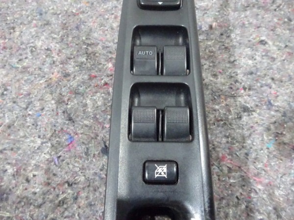 Mazda 6 GY GG Fensterheberschalter Schalter vorne links