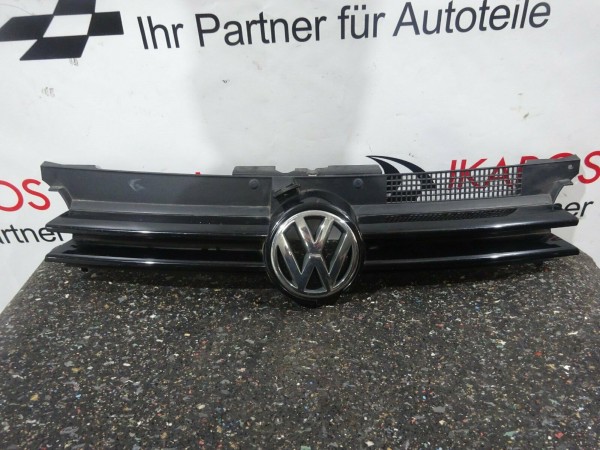 VW Golf IV 4 Kühlergrill Frontgrill L041 1J0853655 beschädigt