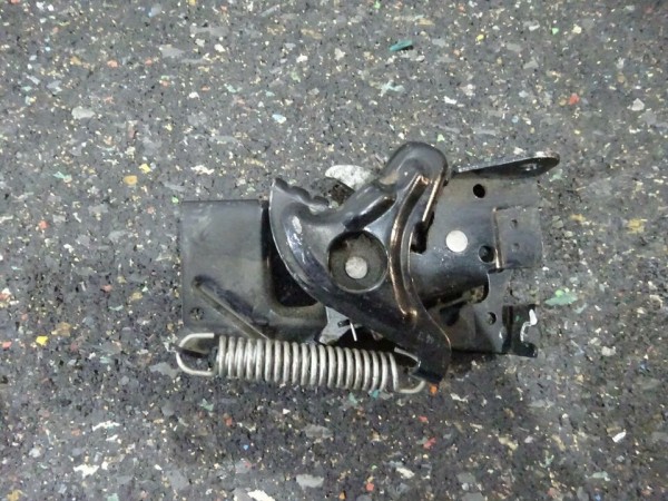 BMW 1er F20 F21 3er F30 F31 Motorhaubenschloss rechts 7242549