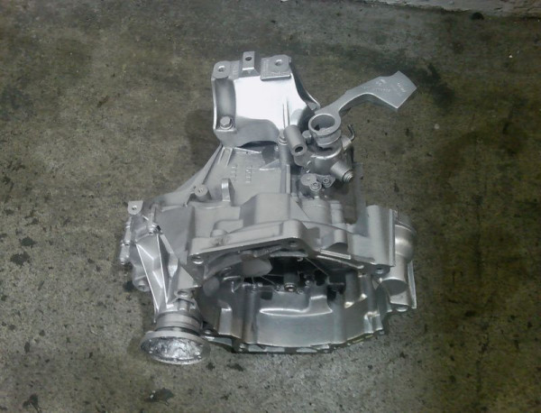 VW Golf VII 1.2 TSI Schaltgetriebe PTB Getriebe mit Start Stop 5G