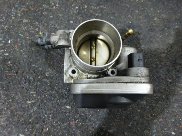 VW Seat Skoda Audi A4 Drosselklappe 06B133062L 06B 133 062 L