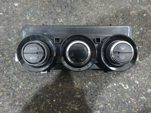  Opel Corsa E Opel Adam Klimabedienteil Bedienteil Klima 13468064