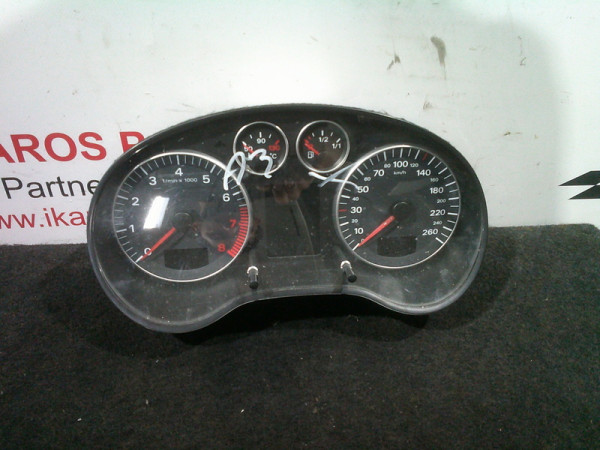 Audi A3 Tacho Kombiinstrument 8P0920930