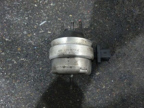 VW Audi Skoda Seat Motorlager Lager Motor Halter Träger 4B0199379 E