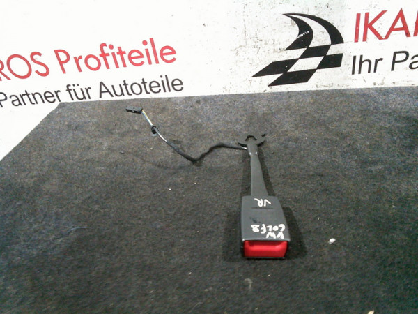 VW Golf VIII 8 Gurtschloss Vorne Rechts 5G3857755 