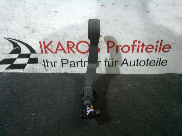 Peugeot 208 1.6 Gaspedal Gas Pedal 98378918