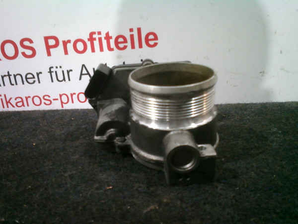 Porsche Drosselklappe Drosselklappestutzen 06F133062B