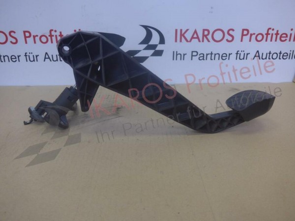 Audi A4 2.0 TDI 8E B7 S-Line Bremspedal Kupplungspedal 8E1721316