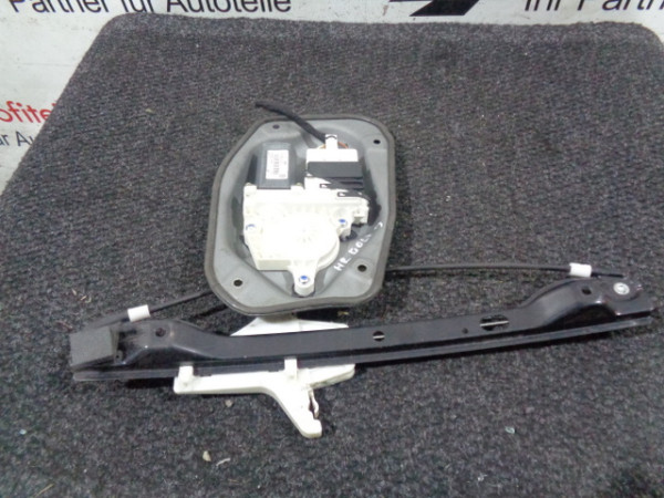 VW Golf 6 Passat 2.0 TDI Fensterhebermotor Hebermotor Motor Elektr. Hinten Rechts1Ko959704