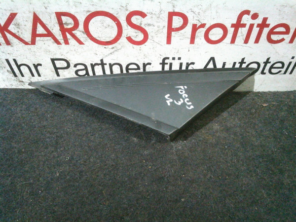 Ford Focus 3 vorne links Dreiecksabdeckung Abdeckung schwarz 