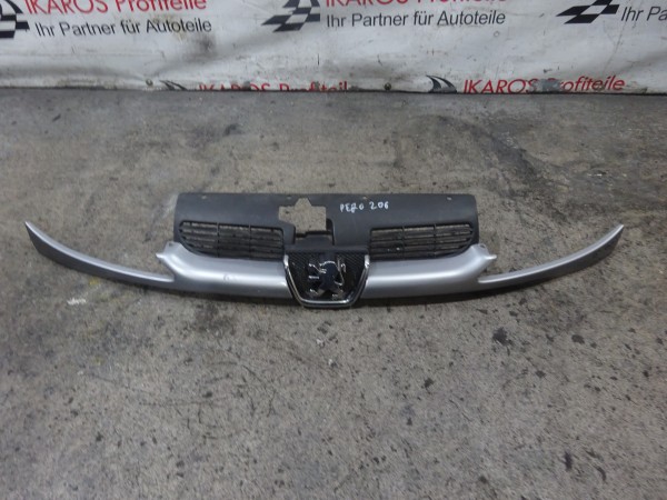 Peugeot 206 Kühlergrill Grill Frontgrill Frontmaske Silber 