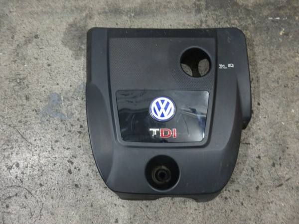 VW Golf IV 1,9TDI Motorabdeckung Abdeckung Motor 038103925