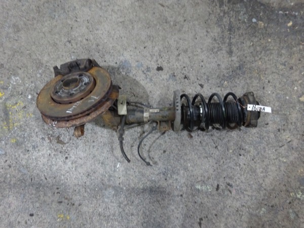 Seat Ibiza 6L Achsschenkel Stoßdämpfer Radnabe vorne links