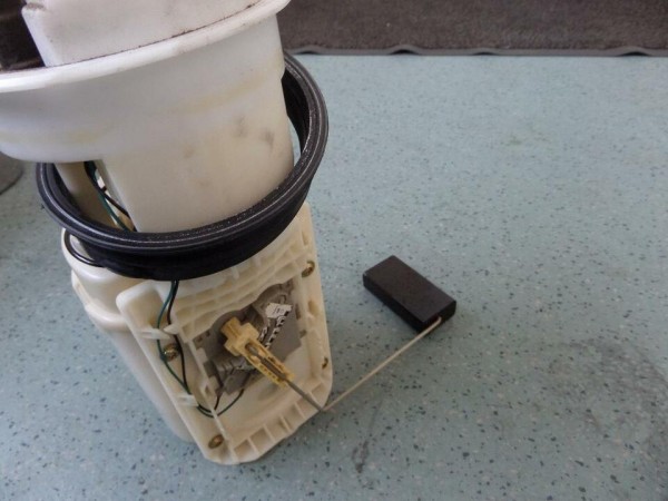 VW Polo 9N Benzinpumpe 1,2L 1,4L