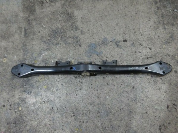 VW Touareg 7L Getriebehalter Getriebeträger Halter 7L6399227 G