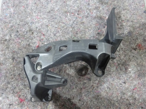 Peugeot 3008 Stoßstangenecke Stoßstangenhalter hinten links Halter 968552577