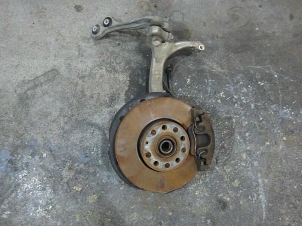 Audi A4 8E B6 B7 Achsschenkel vorne Links radnabe Radlager
