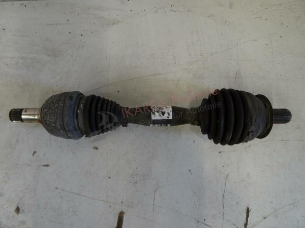 Mercedes A B Klasse W176 Antriebswelle vorne Links A2463309000