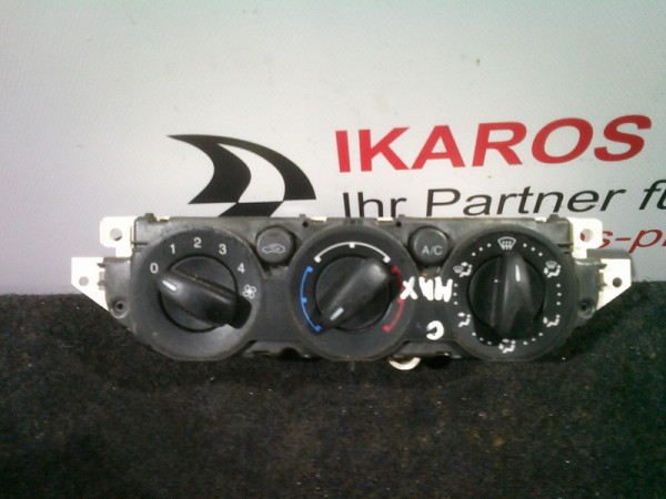 Ford Focus II 2 Heizungsbedienteil KLimabedienteil Bedienteil 3M5T19980AC
