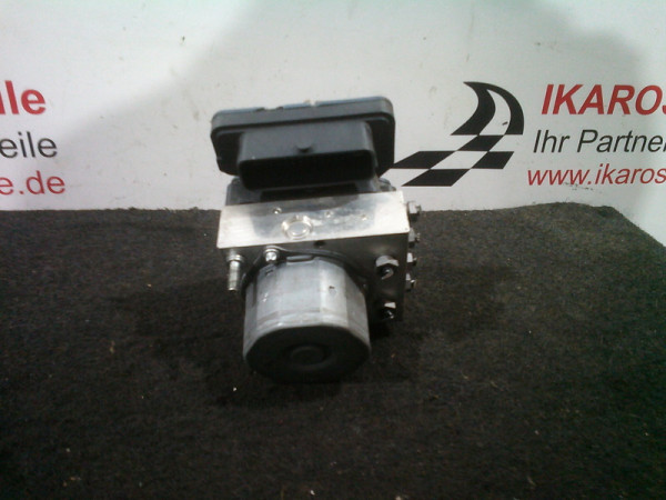 Mercedes Benz A Klasse W176 2015 ABS Pumpe Betätigungseinheit Hydraulikpumpe A00084317512