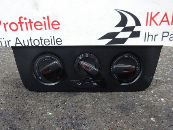 Seat Ibiza 6J Klimabedienteil Klimaregler Regler Bedienteil 6J0820045