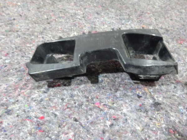 Mercedes C-Kl. W204 Stoßstangenträger Halter hinten RE 2048851465