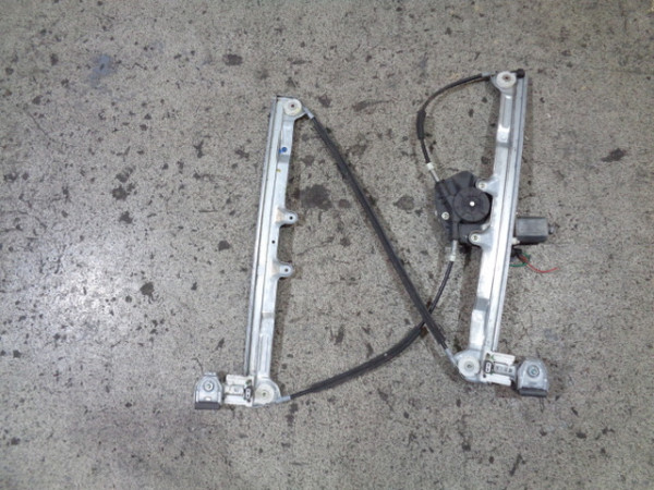 Mitsubishi Colt Fensterhebermotor Fensterheber vorne links 
