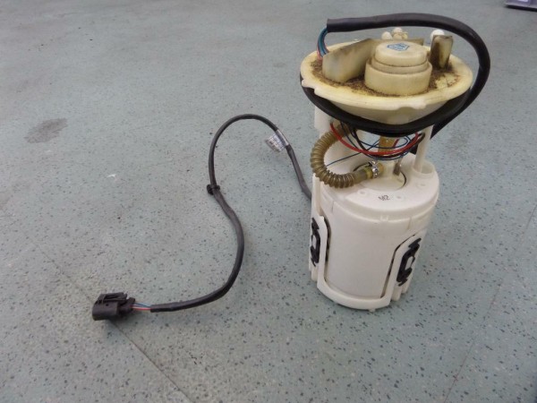 Mercedes A-Klasse A140 W168 Kraftstoffpumpe 228231006003