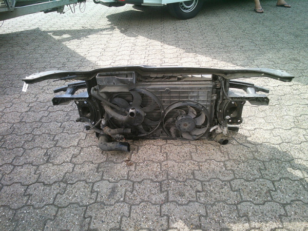 VW Golf V 5 1K Frontblech Träger Maske Schloßträger Kühlerpaket 