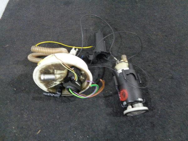Audi A6 4B Kraftstoffpumpe Pumpe Dieselpumpe 4B0906087