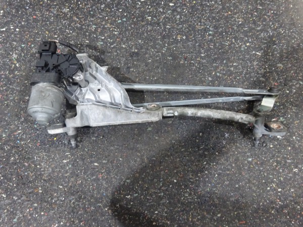 Ford Fiesta VII 7 MK JA8 Wischermotor mit gestänge vorne