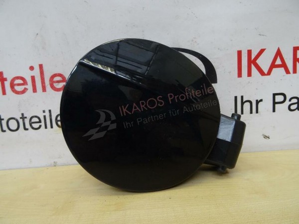 Audi A3 8P TANKDECKELTANKKLAPPE 8P0010502 Farbe LY9B