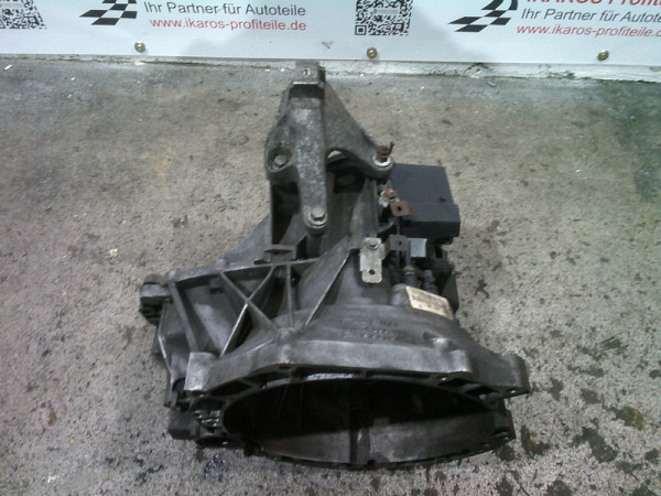Ford Focus II Mk2 C-Max 1,8 Schaltgetriebe 4M5R 7002 Getriebe 5 G 