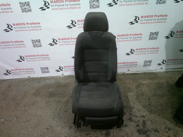 VW Touran 1T Sitze vorne Links Fahrersitz Sitz vorne stoff