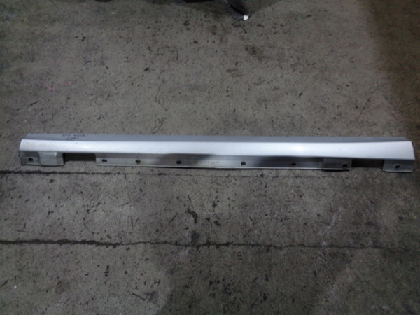 Mercedes C-Klasse W204 Seitenschweller Fahrerseite links Schweller A2046900340