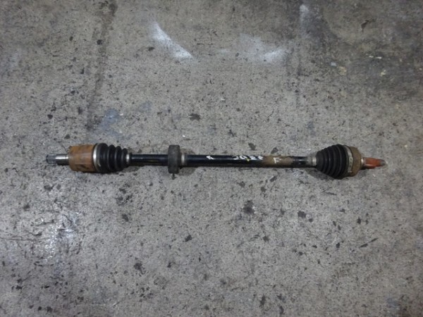Honda Jazz 1,4 l Antriebswelle Welle Gelenkwelle vorne rechts