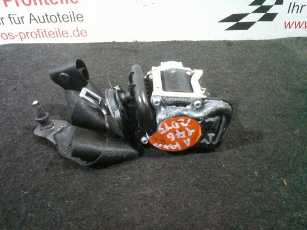 Mercedes Benz A-Klasse W176 Gurtschloss Sicherheitsgurt Gurt Fahrerseite vorne links A1768600185