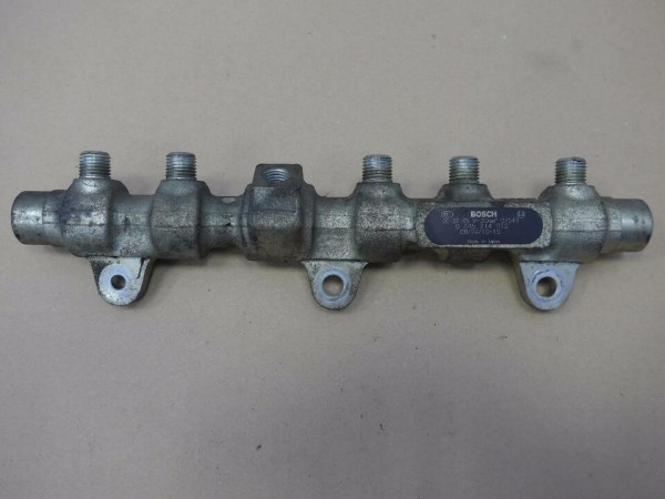 Alfa Romeo Fiat 1.9 JTD 77KW Einspritzleiste 0445214012