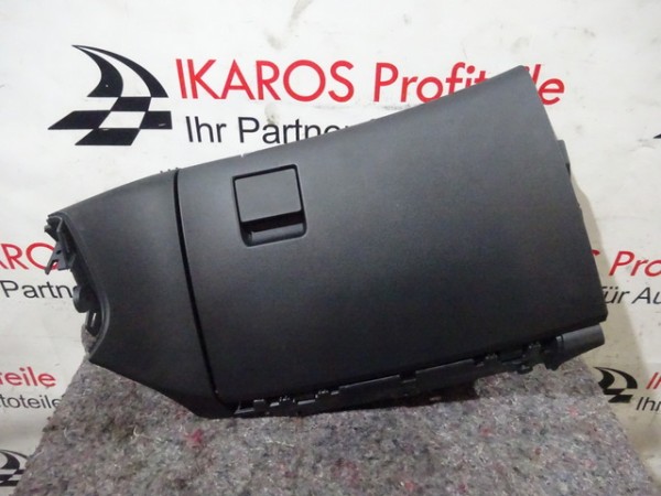Opel Insignia Handschuhfach Ablagefach Staufach Fach 1114668