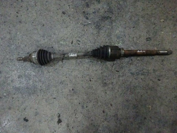 Opel Vivaro B Antriebswelle Gelenkwelle Welle rechts Trafic Reno